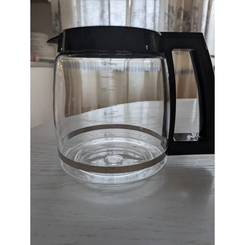 Never Used Cuisinart Coffee 12 Cup Glass Carafe‎ with Lid Replacement